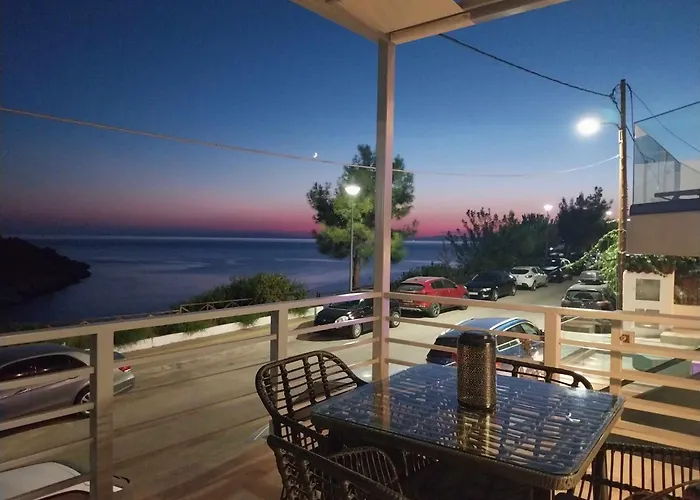 Adk Maison Вилла