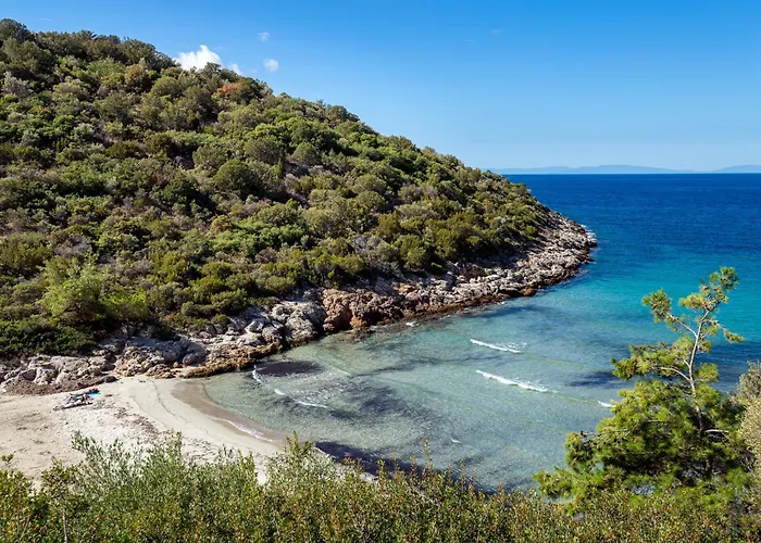 Adk Maison Скала-Марион