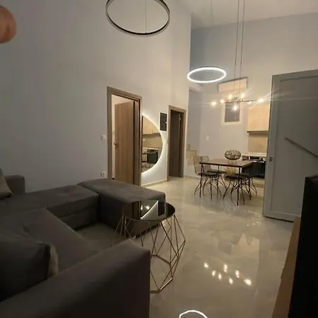 Adk Maison Villa *