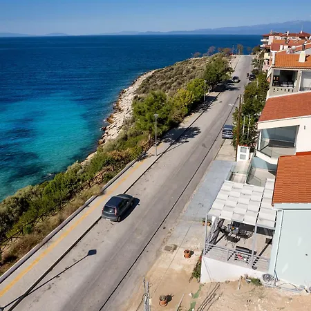 فيلة Adk Maison *